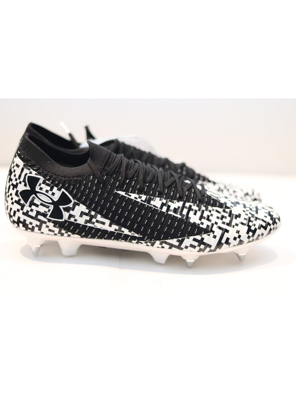Under Armour  TM Shadow Elite 3 HYB  Soccer Cleats Sz 10.5